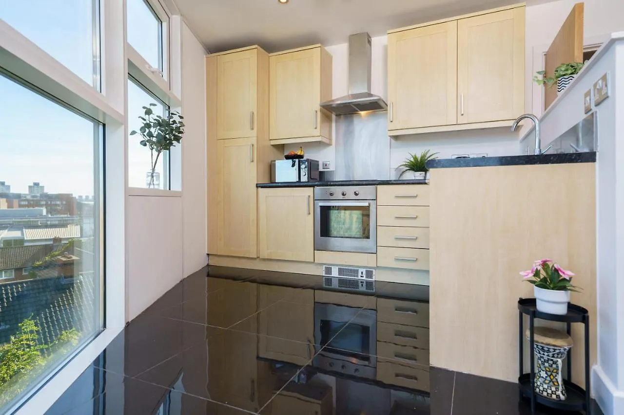 Attractive London Apartment