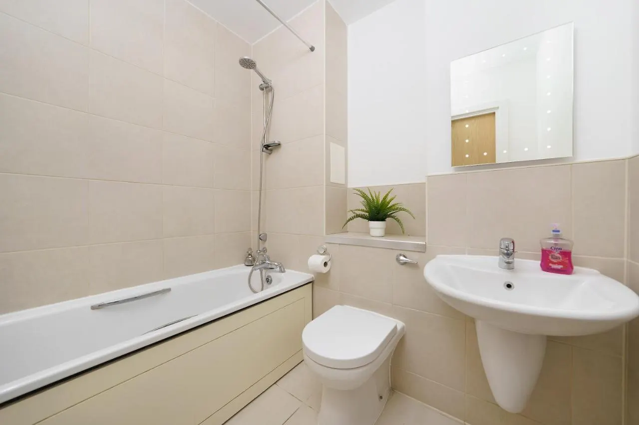 Attractive London Apartment