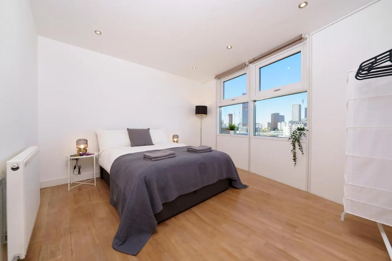 Attractive London Apartment