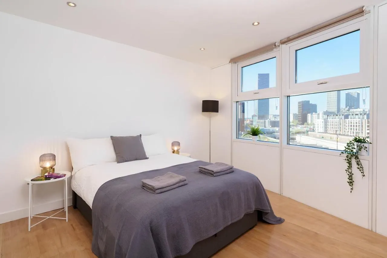 Attractive London Apartment United Kingdom