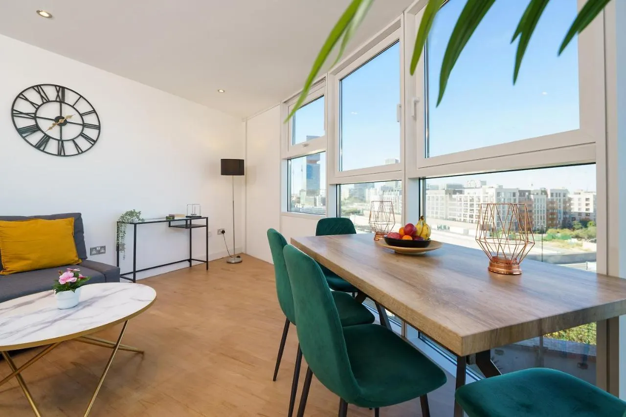 Attractive London Apartment United Kingdom